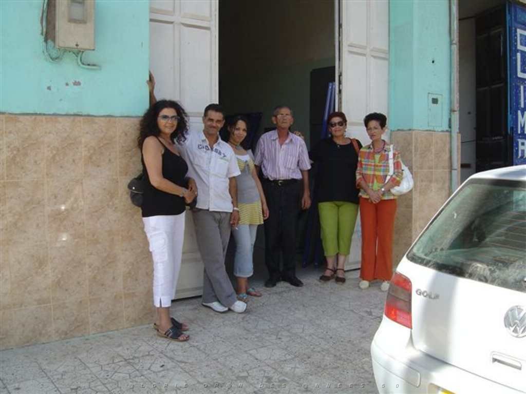 ORAN AOUT 2007 Gal D Arbonville Salim Sahi la secretaire et roger perez.JPG